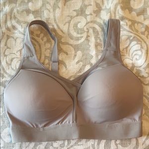 Sports bra